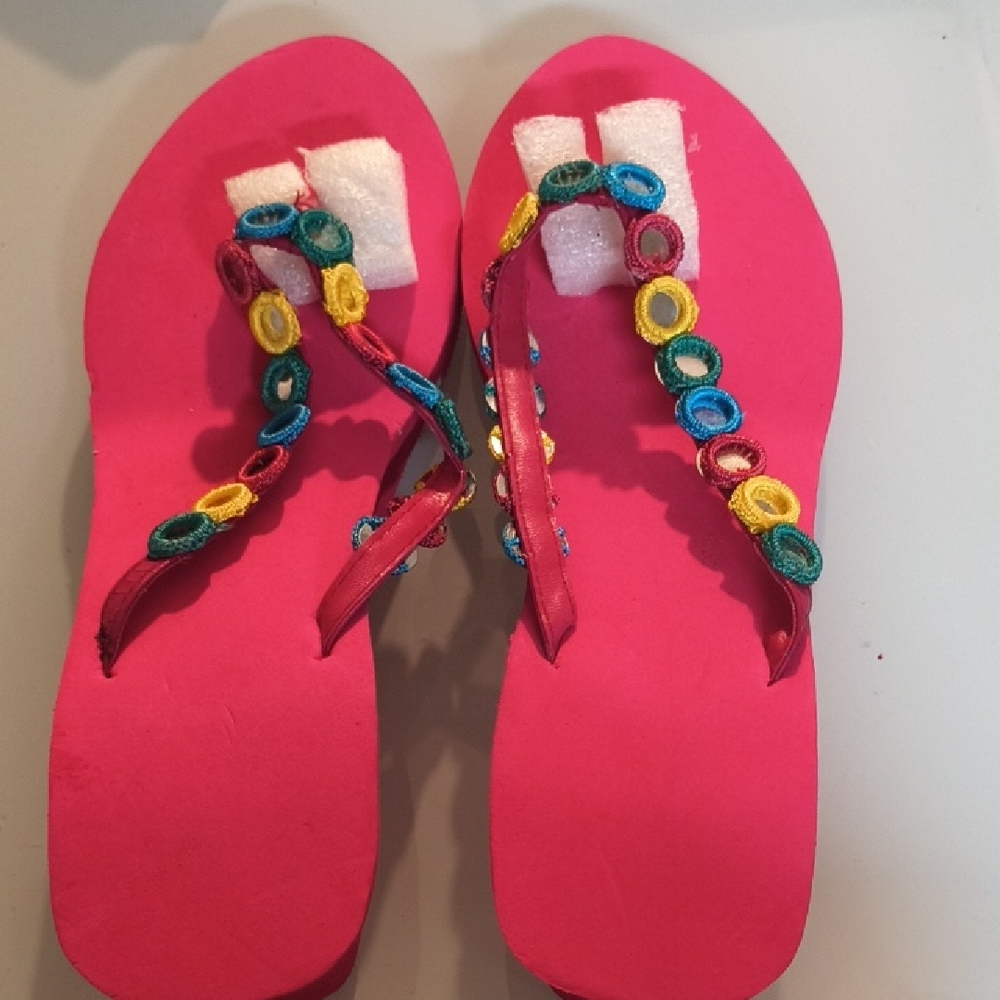 Vibrant Pink Women's Wedge Flip Flops with Multicolor Accents. Size 9/10
